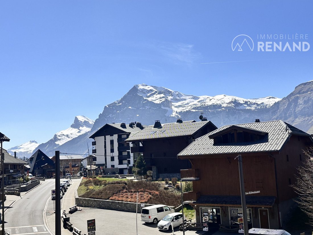 Chalet in Arâches-la-Frasse, Auvergne-Rhône-Alpes, France 1 - 15465127
