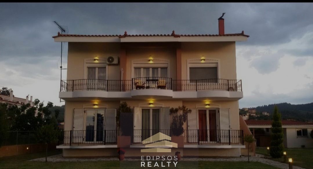 Condo in Istiaia-Aidipsos, Thessaly and Central Greece, Greece 1 - 15463405