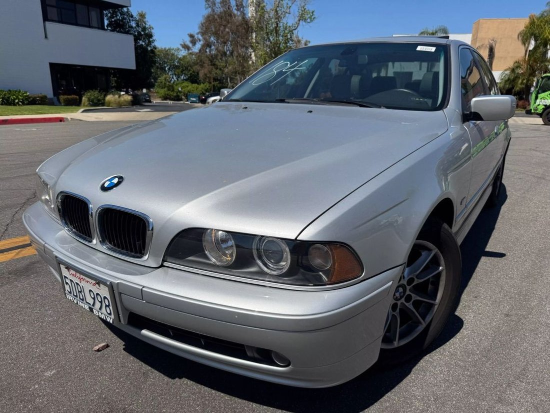 Sedan in Irvine, CA, United States 4 - 15466148