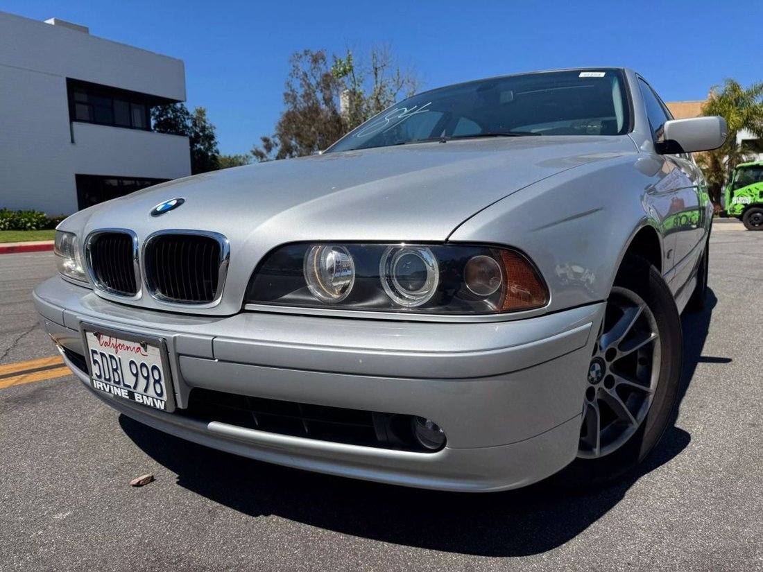 Sedan in Irvine, CA, United States 5 - 15466148