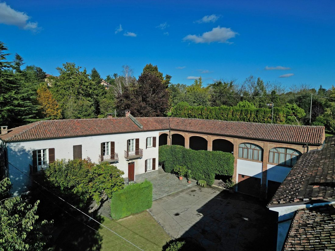 Domaine à Portacomaro, Piémont, Italie 1 - 15466570