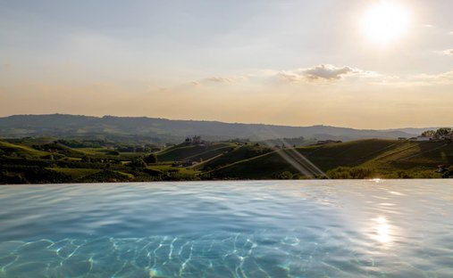 Villa in Diano d'Alba, Piedmont, Italy 1