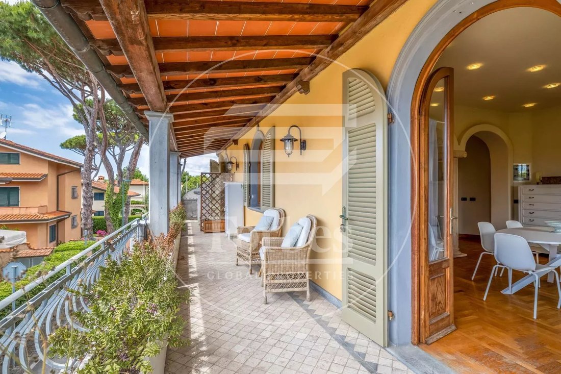 Appartement à Forte dei Marmi, Toscane, Italie 1 - 15466954