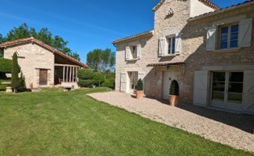 Penthouse in Albi, Occitanie, France 1
