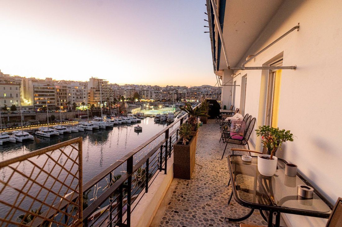 Apartment in Piraeus, Attica, Greece 2 - 15467319