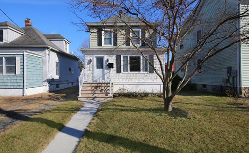 House in Belford, New Jersey, United States 1