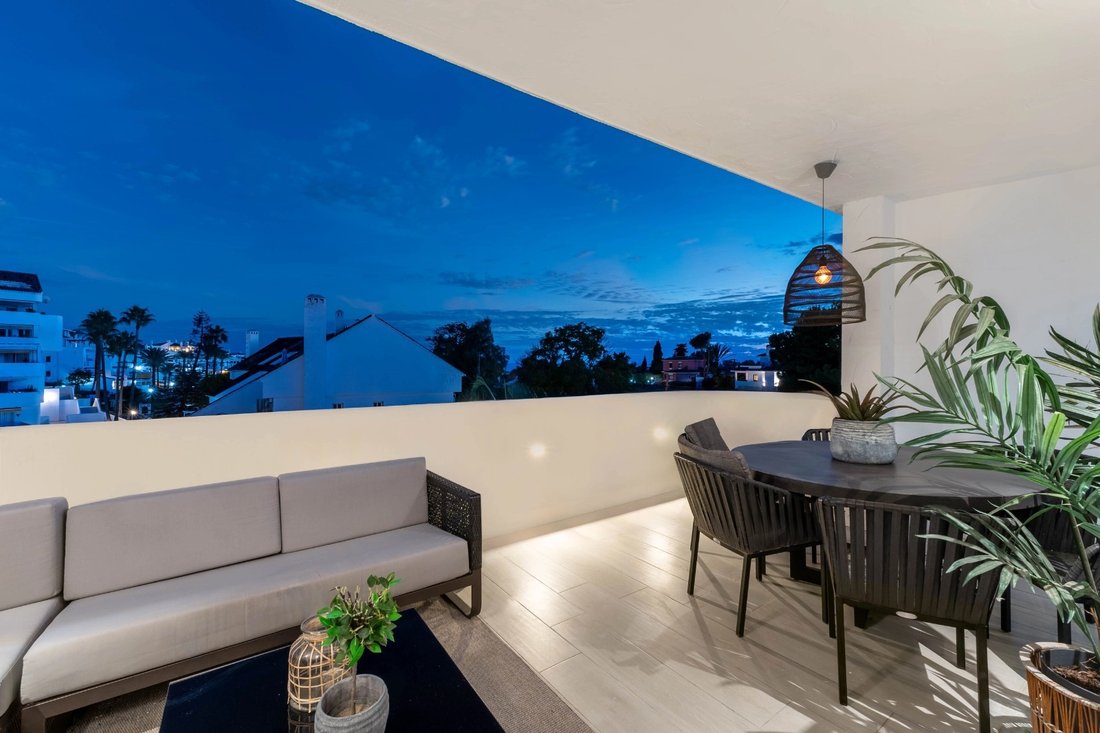 Villa in Puerto Banus, Marbella, Spain 2 - 15470274