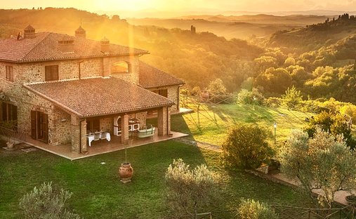 Maisons de campagne à Trequanda, Toscane, Italie 1