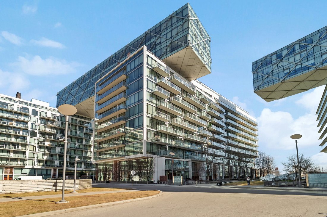 Condo in Toronto, Ontario, Canada 2 - 15470989