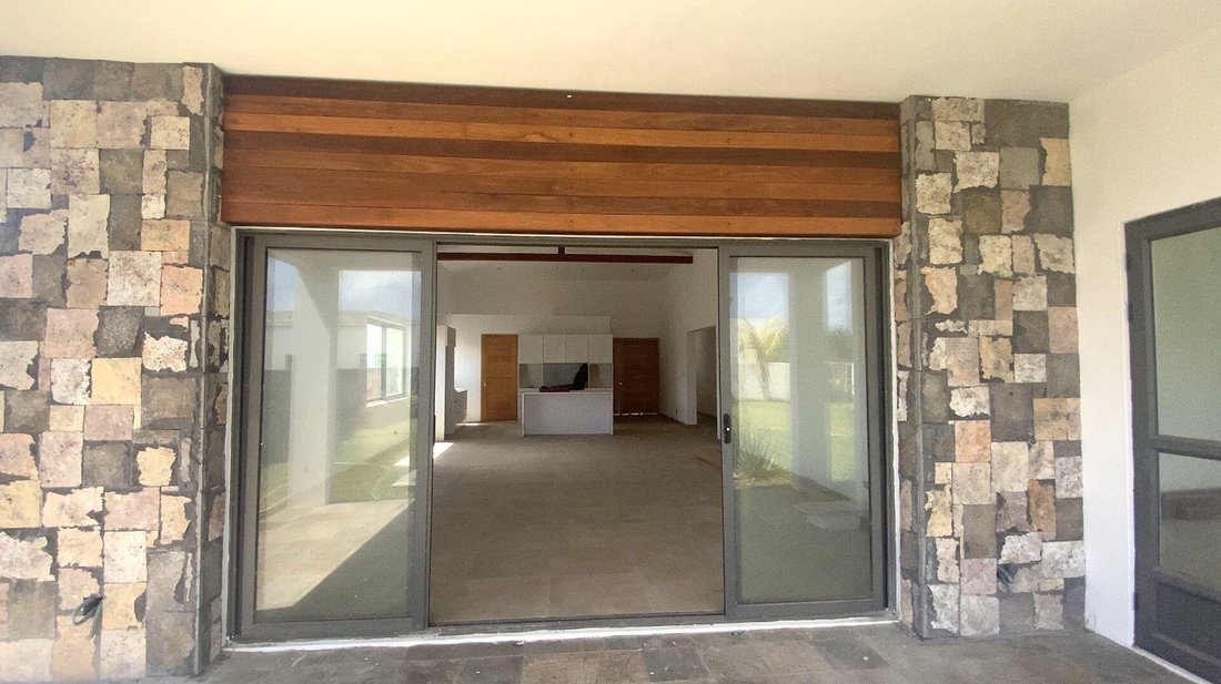 House in Grand Baie, Rivière du Rempart District, Mauritius 5 - 14606875
