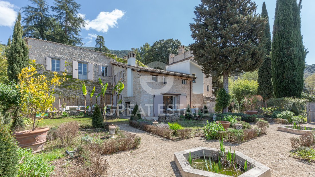 Estate in Spoleto, Umbria, Italy 3 - 15305358