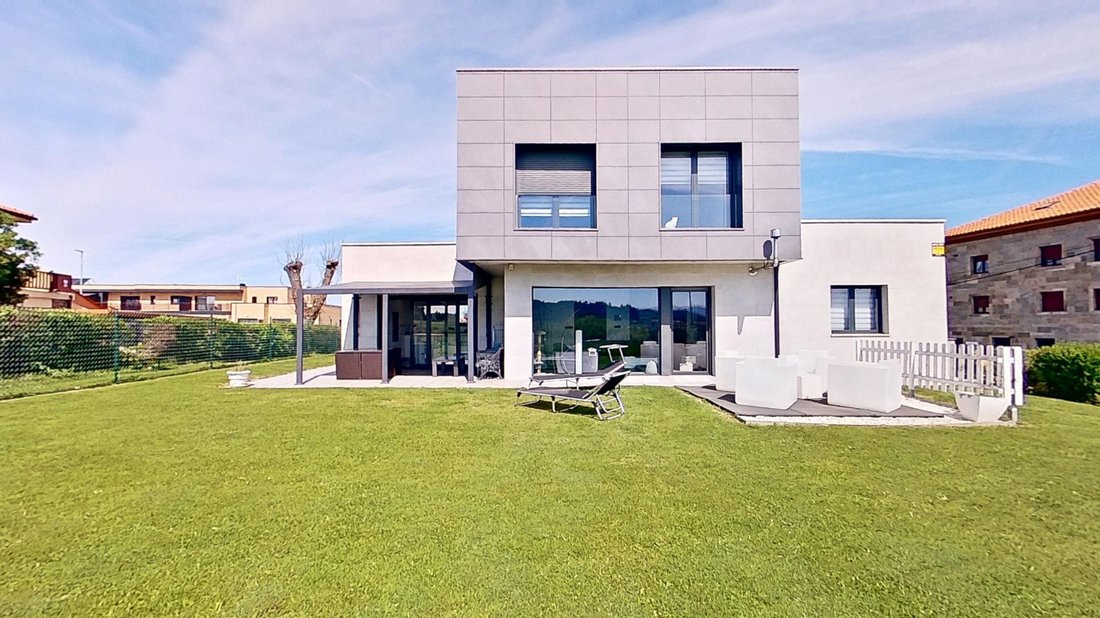 House in Santander, Cantabria, Spain 1 - 15465318