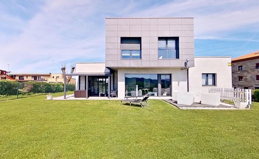 House in Santander, Cantabria, Spain 1