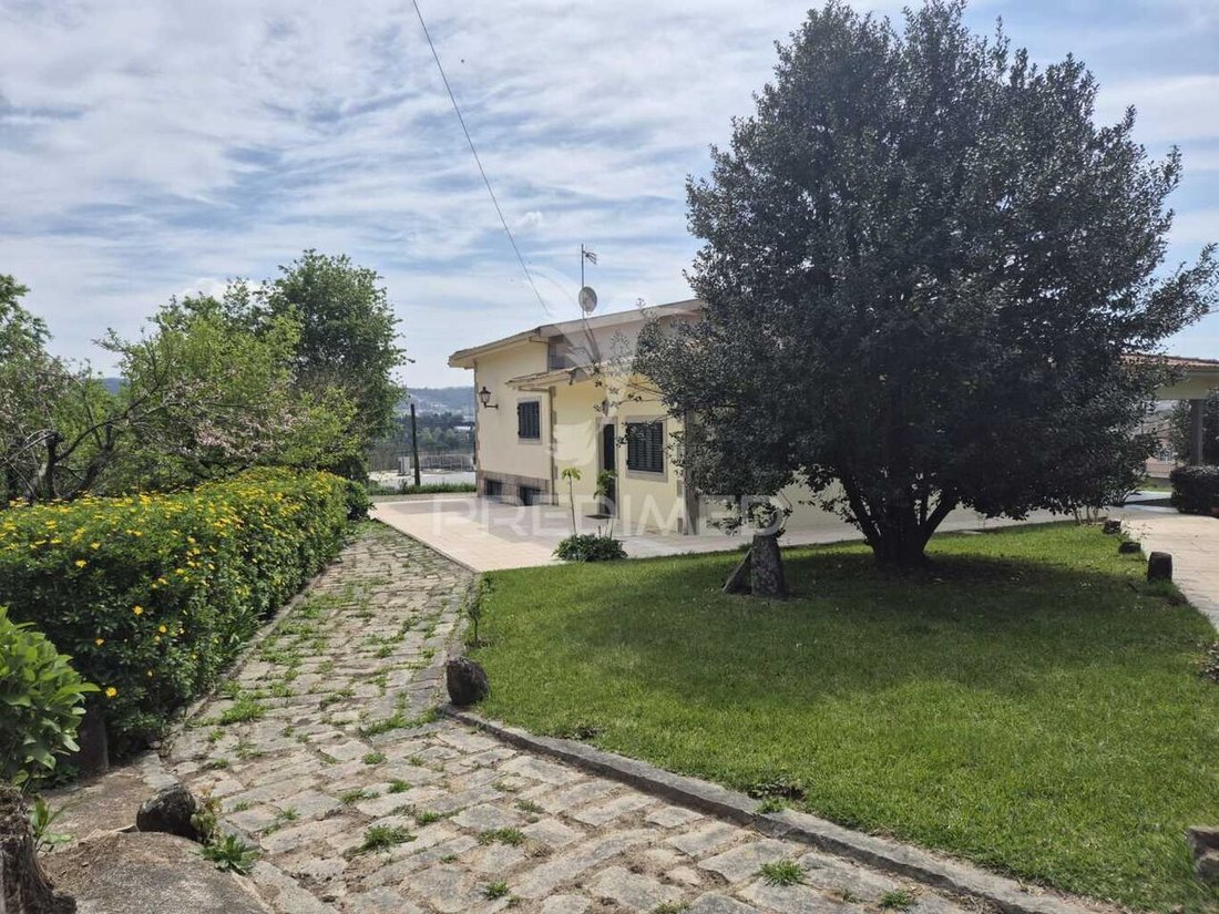 House in Lago, Braga, Portugal 1 - 15472896