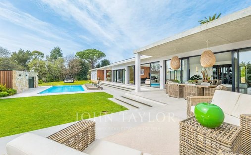 Villa in Valbonne, Provence-Alpes-Côte d'Azur, France 1