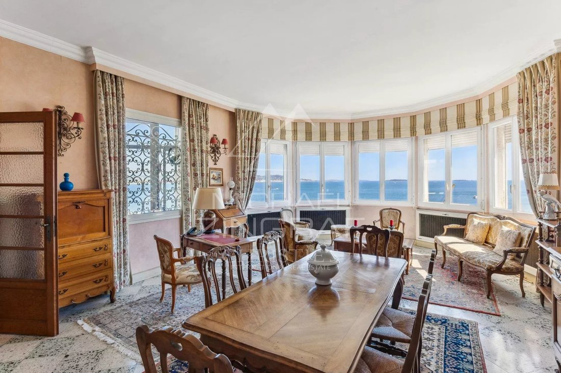 House in Théoule-sur-Mer, Provence-Alpes-Côte d'Azur, France 5 - 15468912