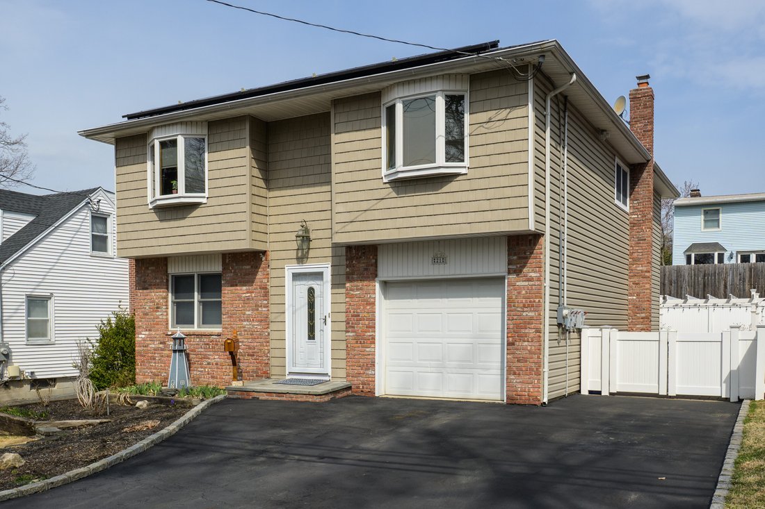 House in Bayville, New York, United States 2 - 15468066