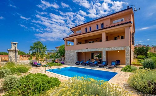 House in Krk, Primorje-Gorski Kotar County, Croatia 1