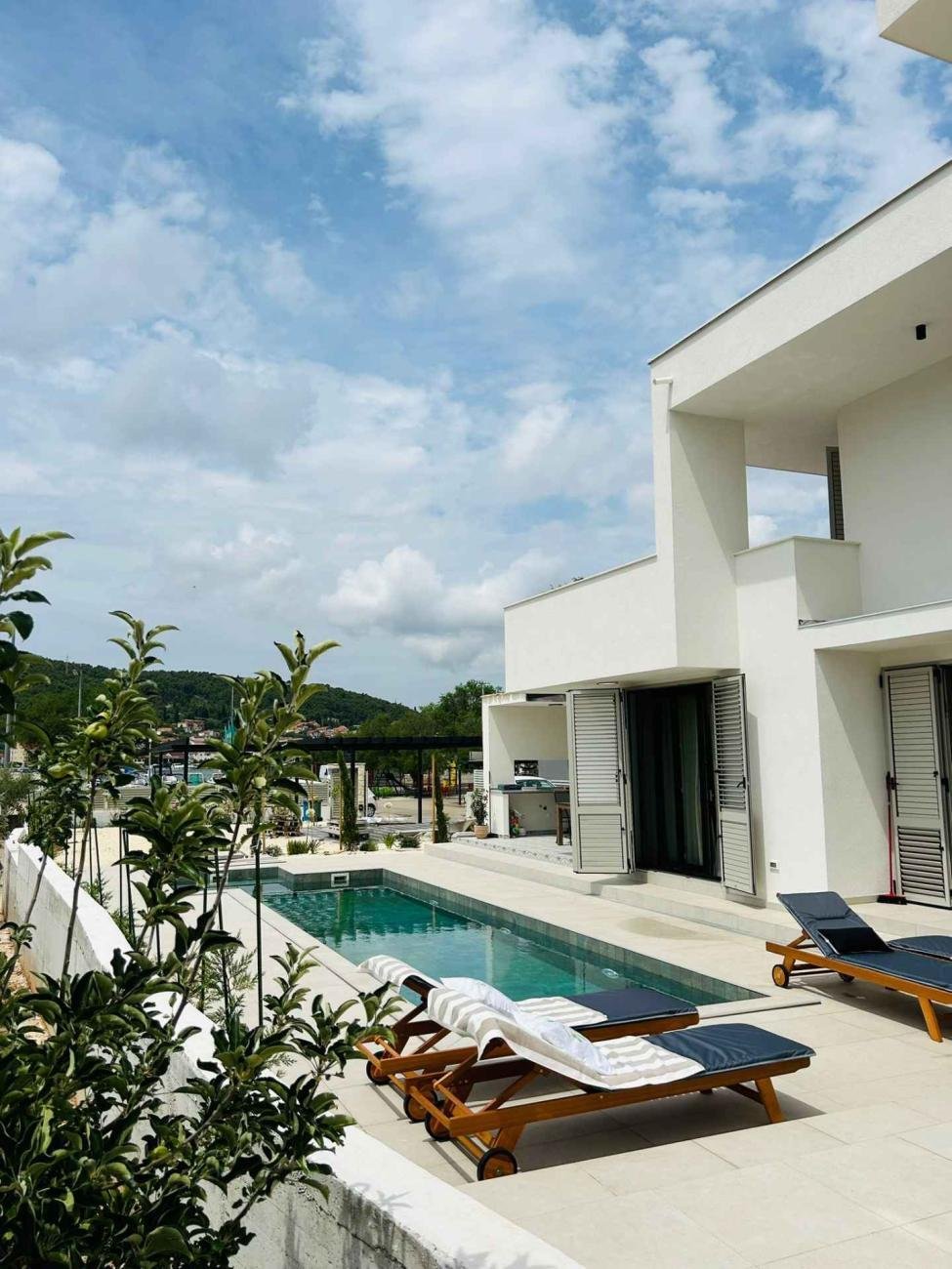 Villa in Opcina Bilice, Sibenik-Knin County, Croatia 1 - 15471812