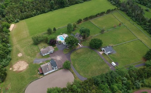 Farm Ranch in Tinicum, Pennsylvania, United States 1