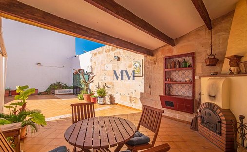 Townhouse in es Castell, Balearic Islands, Spain 1