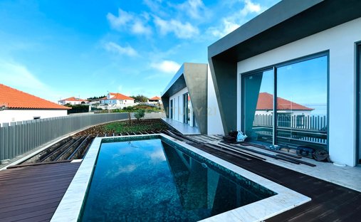 Villa in Ponta do Pargo, Madeira, Portugal 1