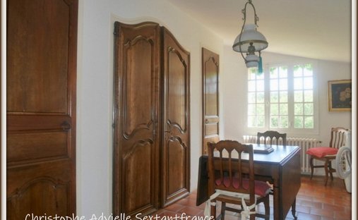 Castle for Sale in Gageac-et-Rouillac, Nouvelle-Aquitaine, France