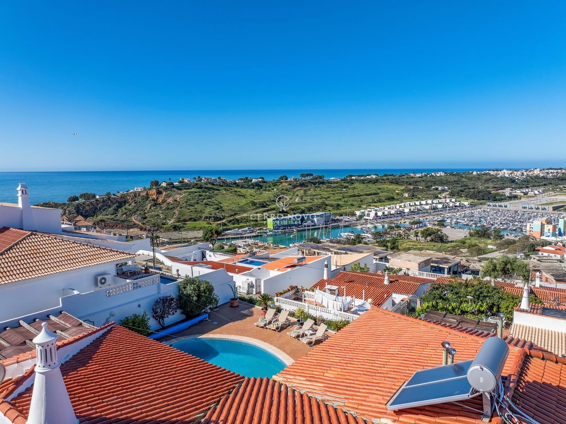 Villa in Olhos de Agua, Algarve, Portugal 1 - 13988839