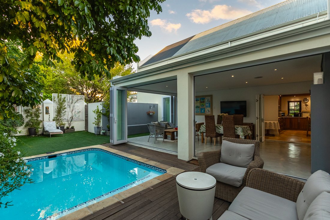 House in Arbeidslus, Western Cape, South Africa 1 - 15473018