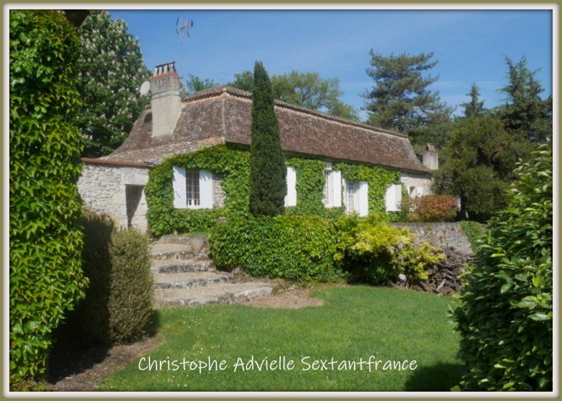 Estate in Gageac-et-Rouillac, Nouvelle-Aquitaine, France 3 - 15471018