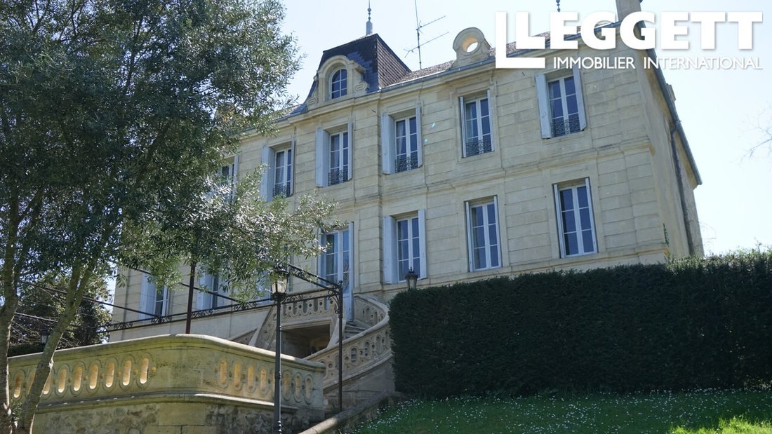 La Petite Toscane’s Enchanted Château: A 19th-Century Dream Between Saint-Émilion & Bordeaux