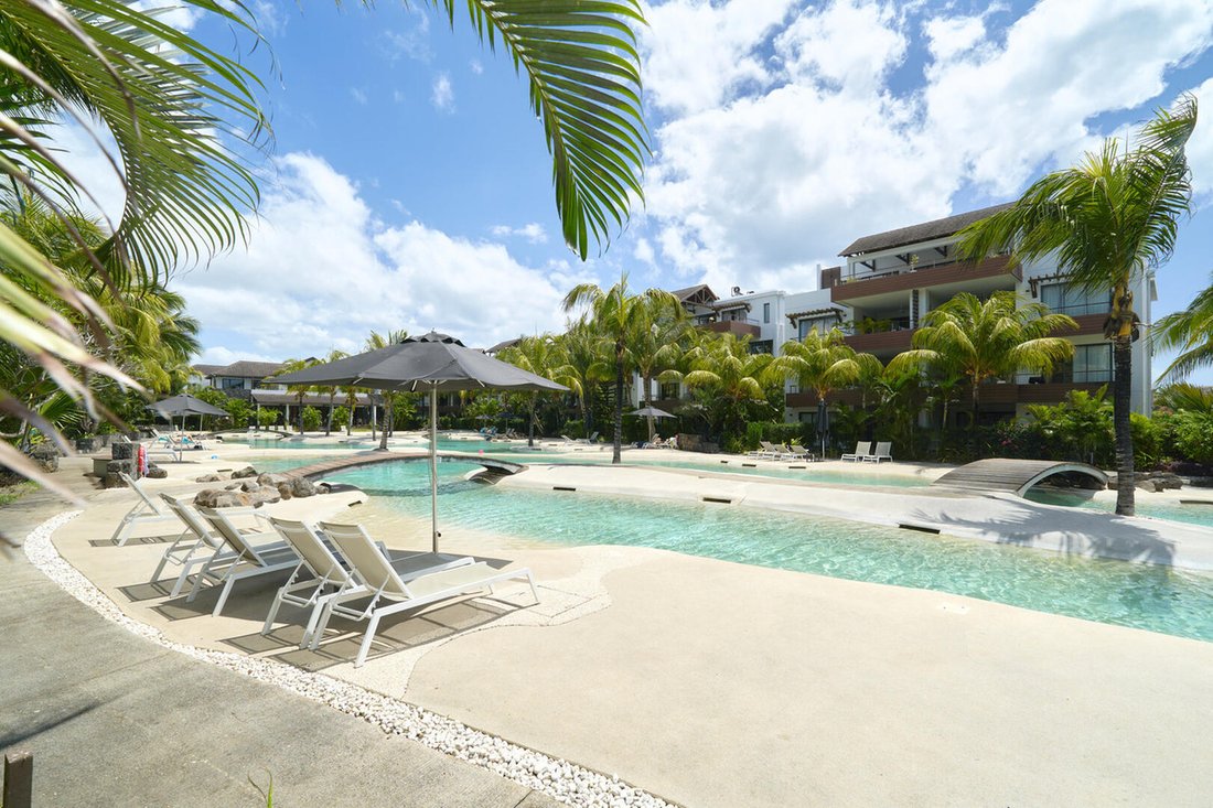 Apartment in Grand Baie, Rivière du Rempart District, Mauritius 1 - 15468602