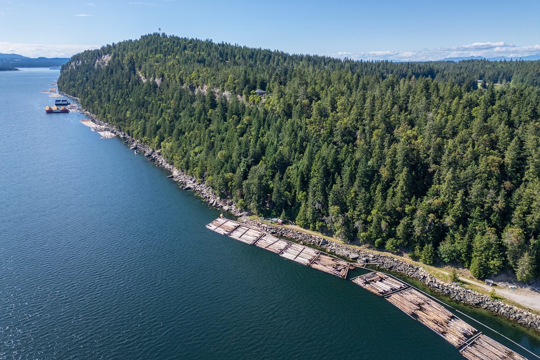 House in Gabriola, British Columbia, Canada 5 - 15470564