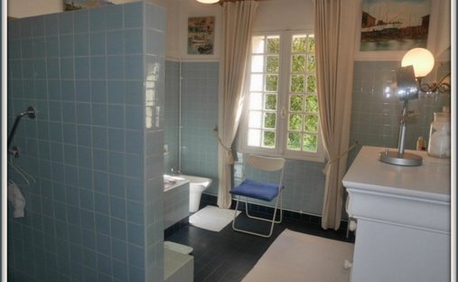 Castle for Sale in Gageac-et-Rouillac, Nouvelle-Aquitaine, France