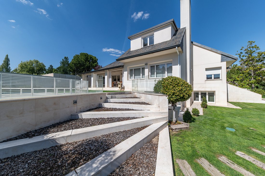 Chalet in Centro, Madrid, Spain 2 - 15473858