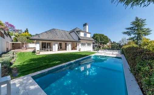 Chalet in Centro, Madrid, Spain 1