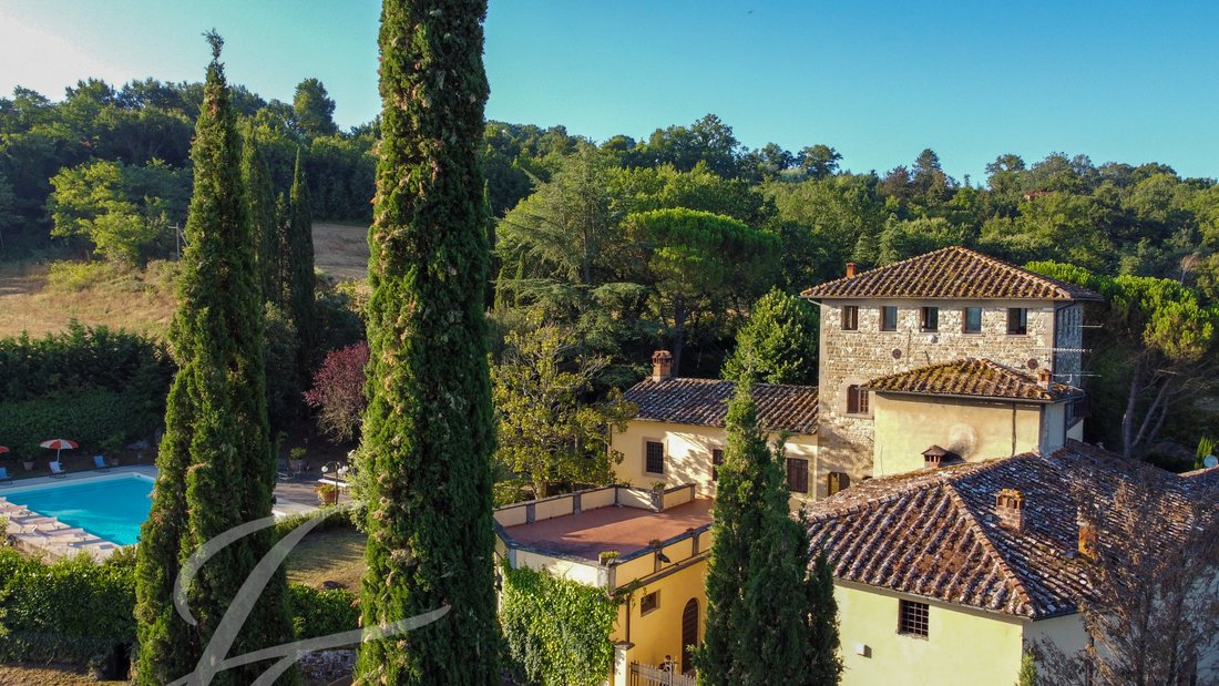 Villa in Borgo San Lorenzo, Tuscany, Italy 1 - 15474234