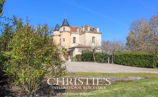 Lot Et Garonne Elegant Restored Family Castle With 5 Bedrooms And Heated Pool