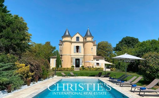 Lot Et Garonne Elegant Restored Family Castle With 5 Bedrooms And Heated Pool
