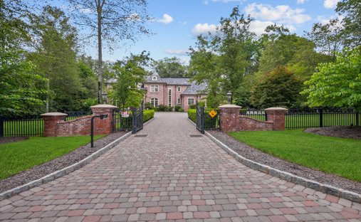 House in Saddle River, New Jersey, United States 1