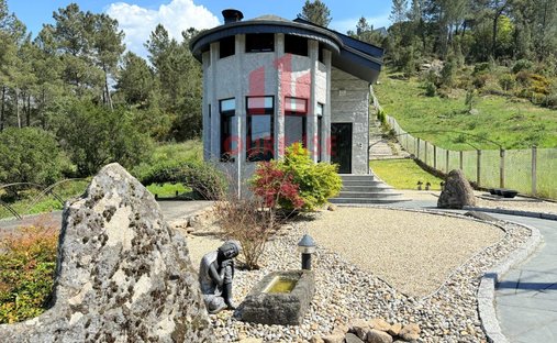 House in Ourense, Galicia, Spain 1