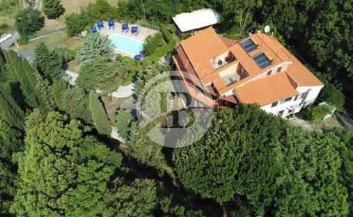 Villa in Riparbella, Tuscany, Italy 1