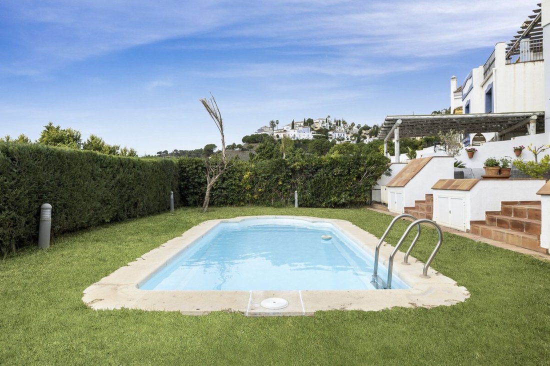 Villa in Benahavis, Andalusia, Spain 4 - 15475907