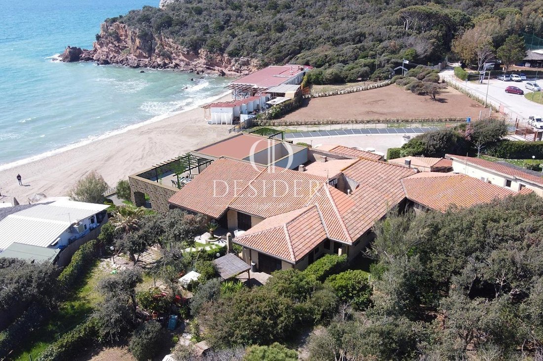 Villa in Rocchette, Castiglione della Pescaia, Tuscany 1 - 15474759