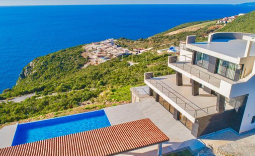 Villa in Krimovica, Kotor Municipality, Montenegro 1
