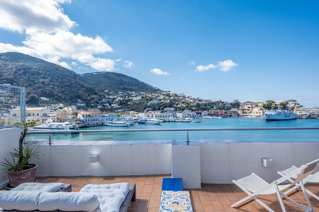 Appartamento a Ischia, Campania, Italia 1 - 15480928