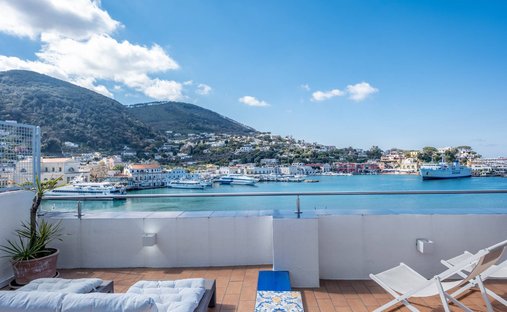 Appartamento a Ischia, Campania, Italia 1