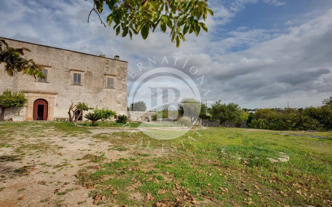 Estate in Ceglie Messapica, Apulia, Italy 5 - 15476594