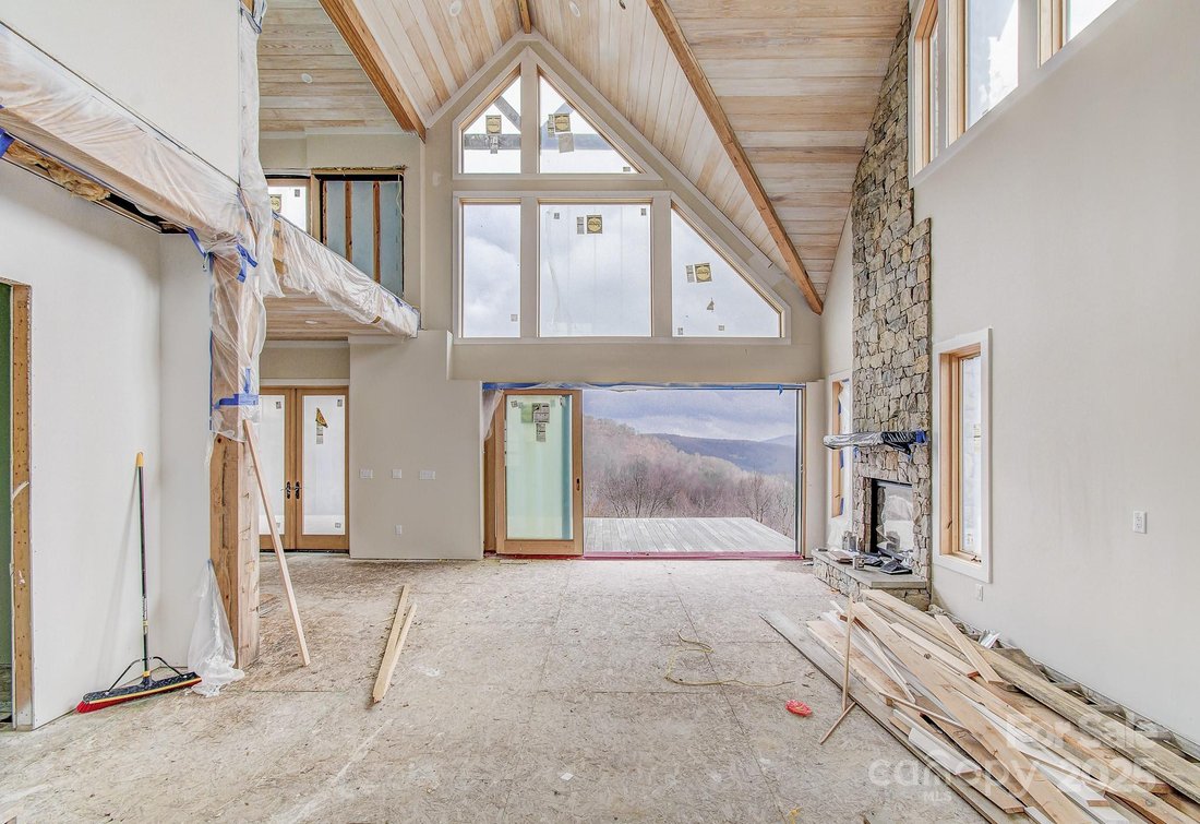 House in Hendersonville, North Carolina, United States 4 - 15475602