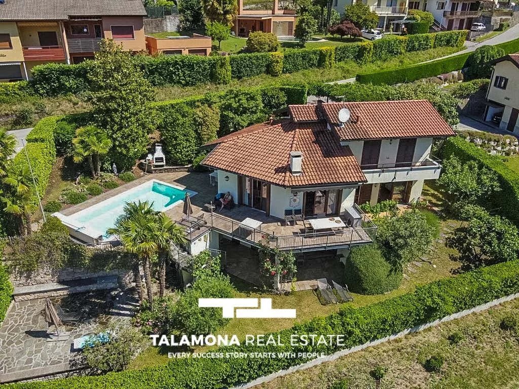 House in Pino sulla Sponda del Lago Maggiore, Lombardy, Italy 1 - 15476478